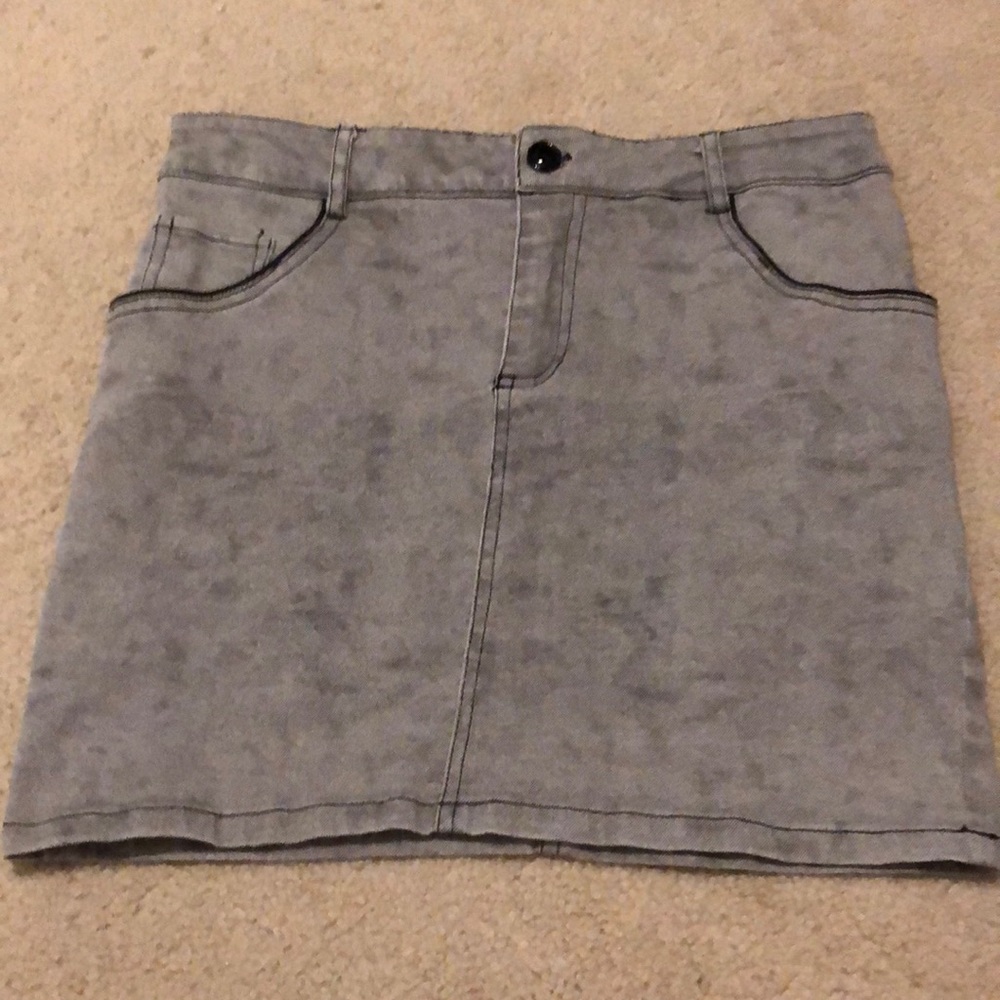 Jean skirt size 4